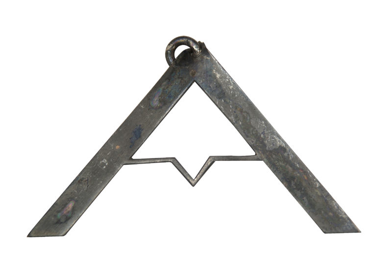 Token: triangular
