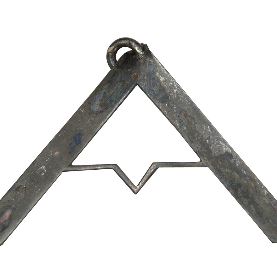 Token: triangular